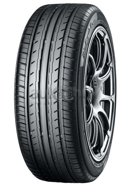 Yokohama BluEarth-Es ES32 215/55 R16 97V XL .